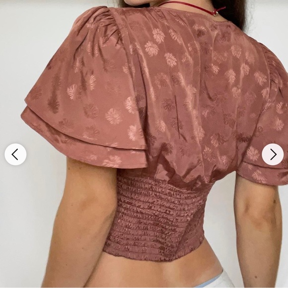 Urban Outfitters Patterned Silky Cropped Copper Blouse Size Medium - Picture 4 of 8